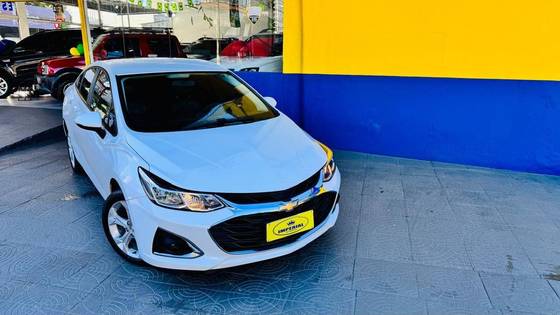 CHEVROLET CRUZE 1.4 TURBO LT 16V FLEX 4P AUTOMÁTICO CHEVROLET CRUZE 1.4 TURBO LT 16V FLEX 4P AUTOMÁTICO